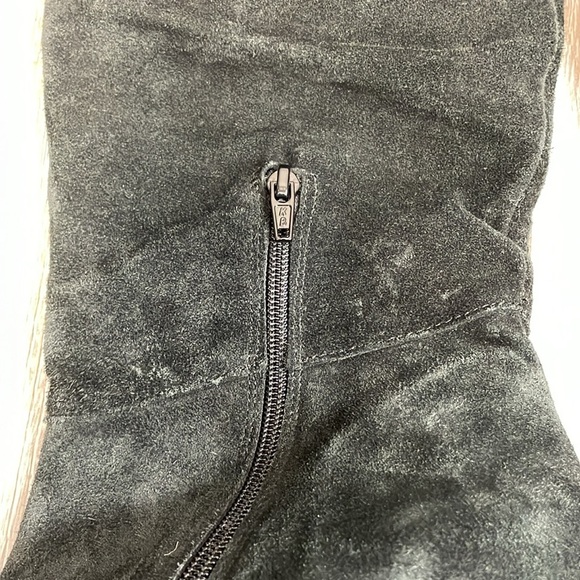 Renatta Made In Spain Heeled Black Suede Leather Pointed Toe Boots 40 (US 9) - Picture 16 of 16